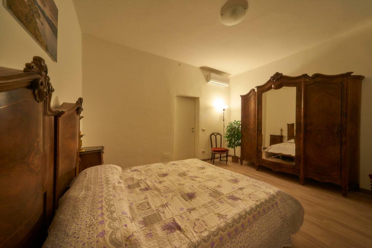 Apartamento Casa Della Nonna Abbadia Lariana Exterior foto